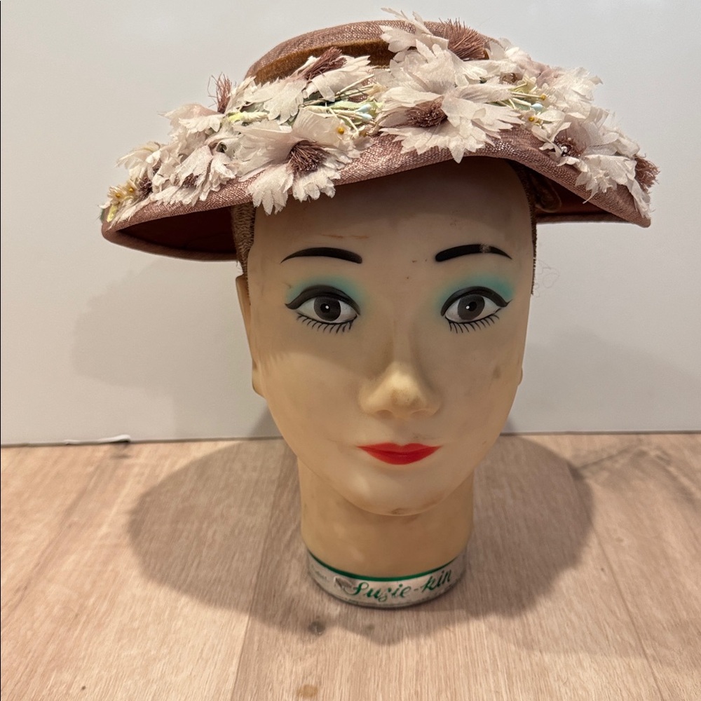 Susie kin Vintage Mannequin Head
